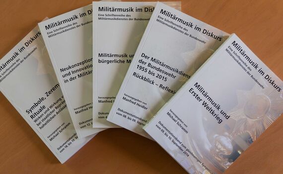 Dokumentationsbände - Symposium - Militärmusik im Diskurs 